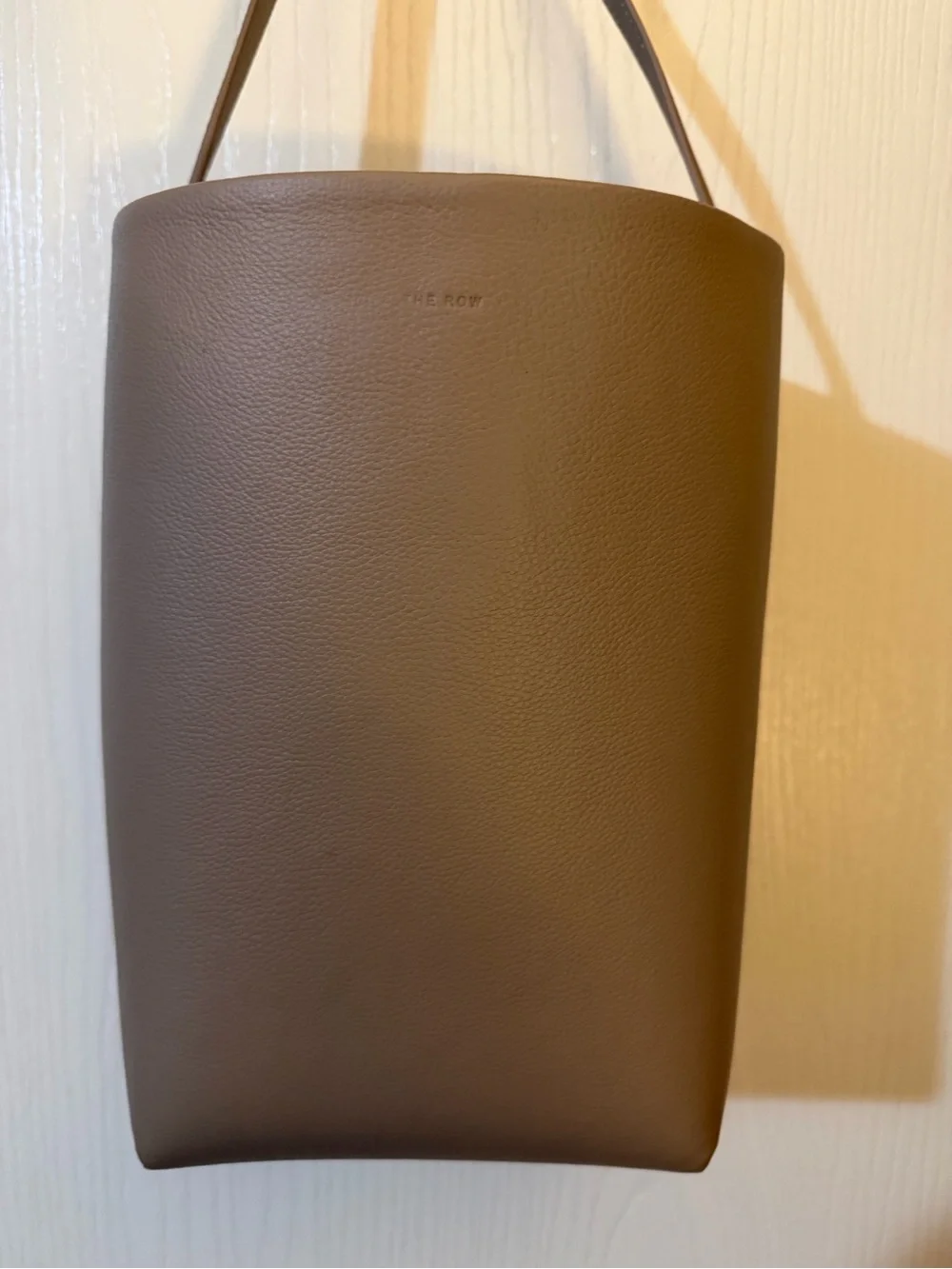 Genuine Leather Bucket Bag with Credit Card Holder Wallet - Picture 5 of 7